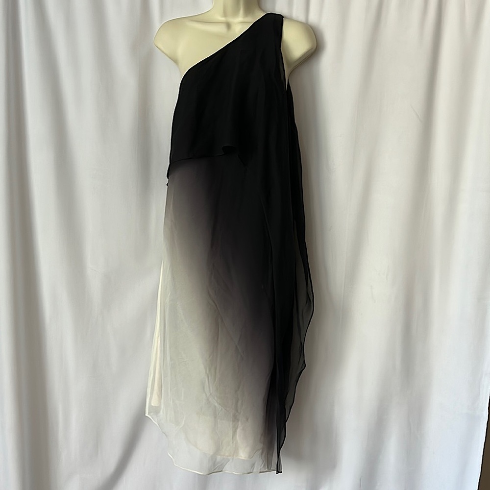 Halston Heritage NWT STUNNING One Shoulder Black Ombré Dress **Size 8** 🔥🔥 - Picture 1 of 6
